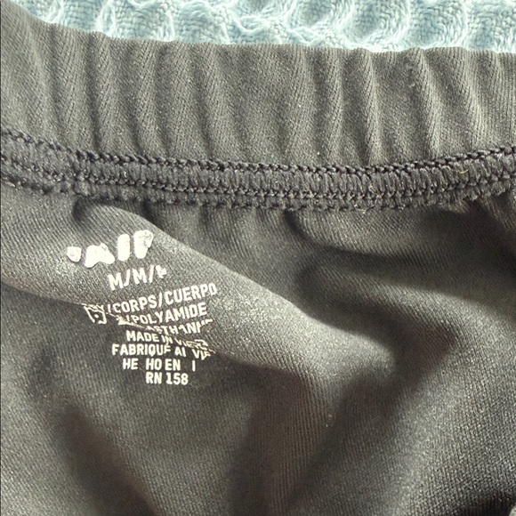 SKIMS Black Leggings - Picture 2 of 3